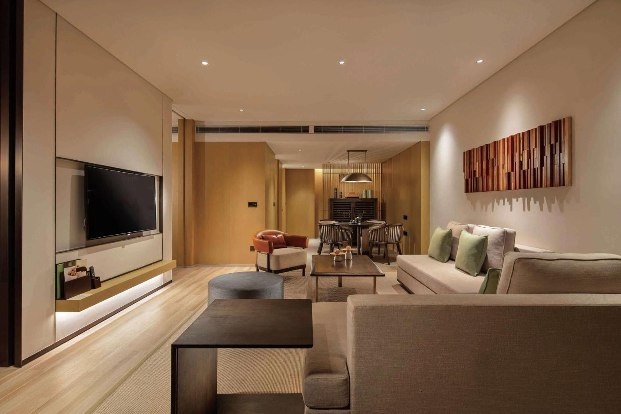 ดับเบิลทรี รีสอร์ต บาย ฮิลตัน ไห่หนาน - ซิงหลง เลคไซด์ Hotel ว่านหนิง ภายนอก รูปภาพ