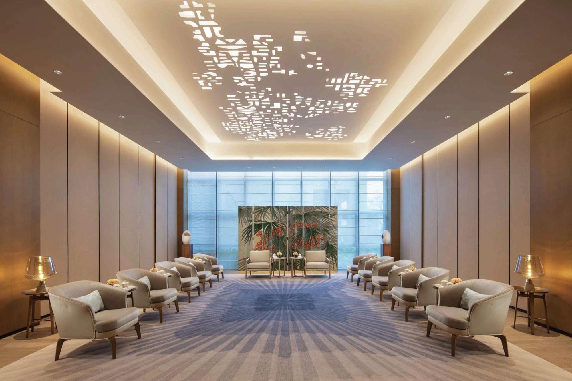 ดับเบิลทรี รีสอร์ต บาย ฮิลตัน ไห่หนาน - ซิงหลง เลคไซด์ Hotel ว่านหนิง ภายนอก รูปภาพ